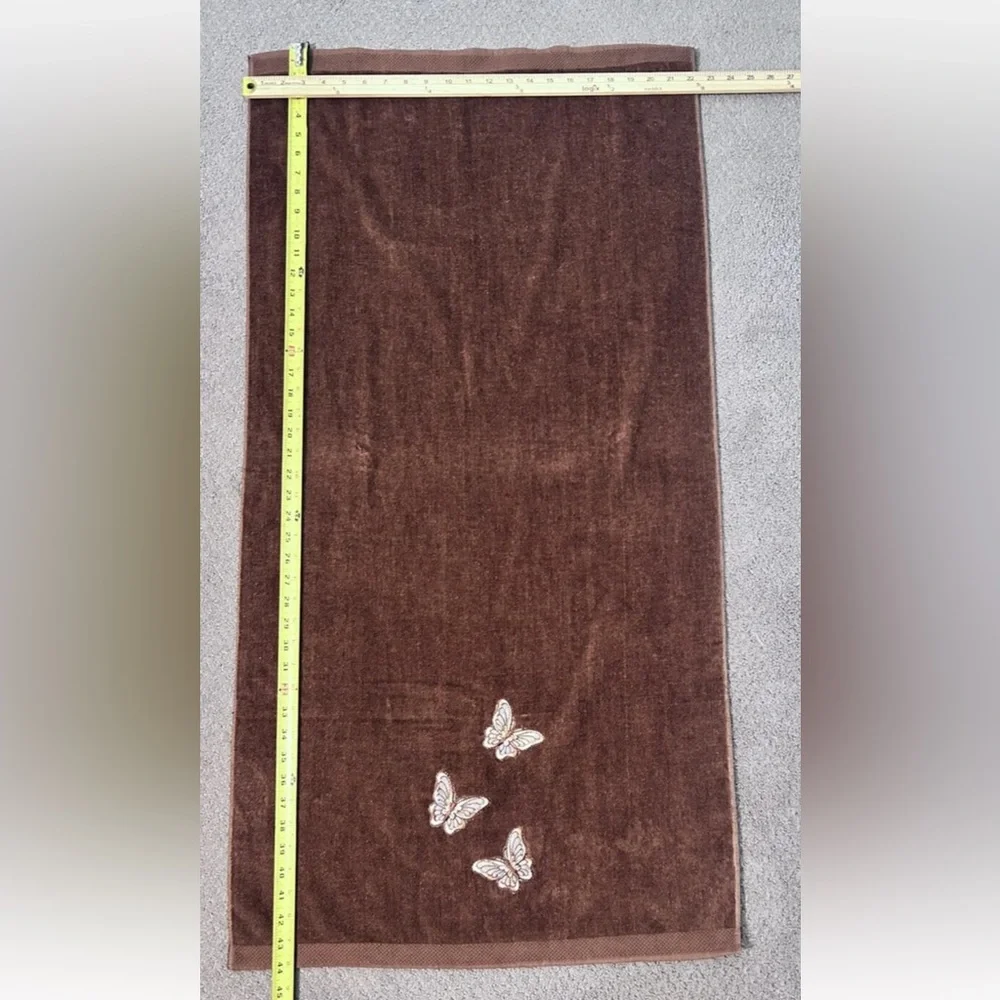 Vintage Matrex Embroidered Butterfly 3 Piece Towel Set MCM